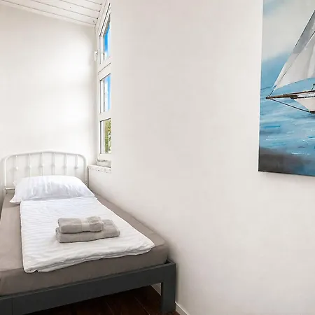 Fewo1846 - Piratenkoje - Abenteuerurlaub Mit Galerie Und Stockbett Fuer Max 4 Personen Flensborg